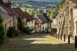 The iconic Gold Hill in Shaftesbury